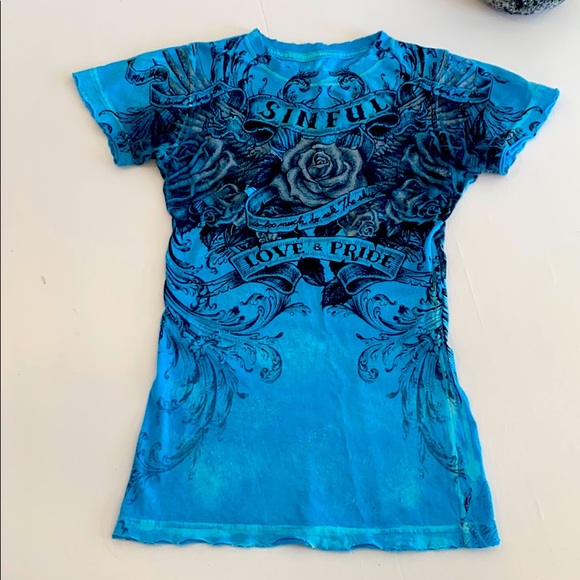 Affliction Tops - Affliction - Sinful T-Shirt. XS
